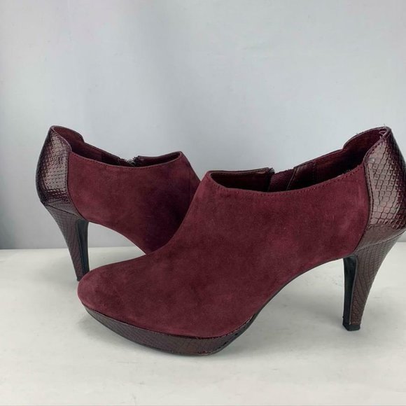 Bandolino Womens Cardinal Leather Shoe With Heel - Picture 8 of 8